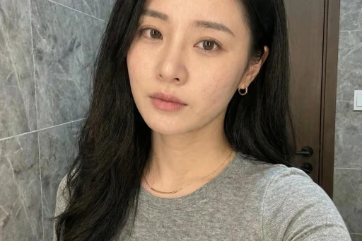 Q女士现身回应她发长文指责张婉婷宋宁峰竟被扒出是高露助理